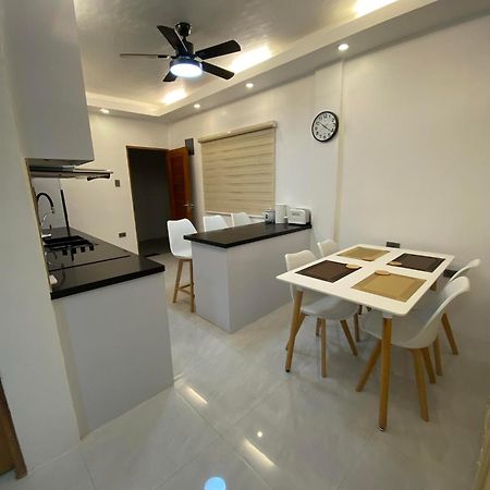 Mountain View Apartment Binangonan Luaran gambar