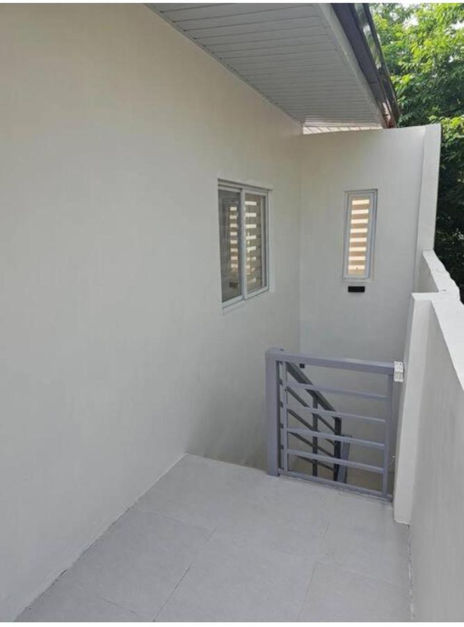 Mountain View Apartment Binangonan Luaran gambar