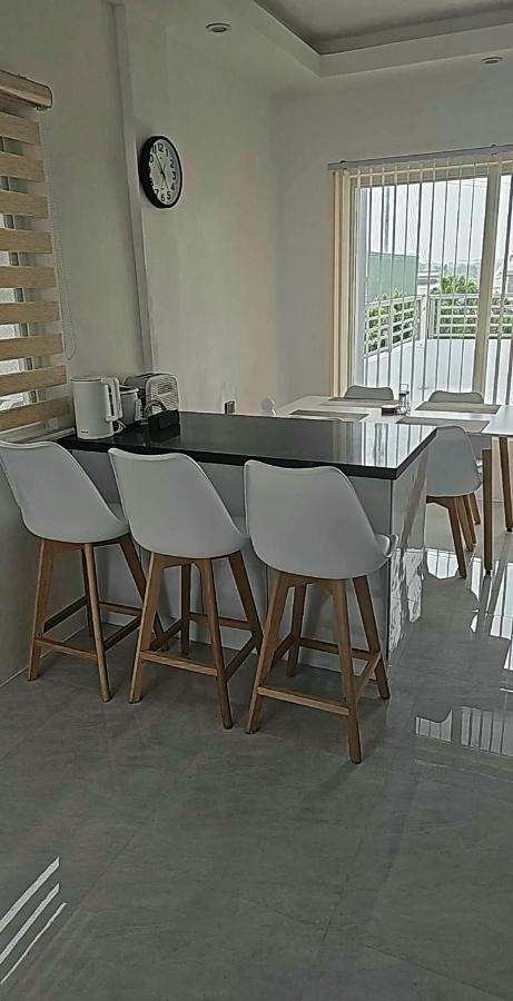 Mountain View Apartment Binangonan Luaran gambar