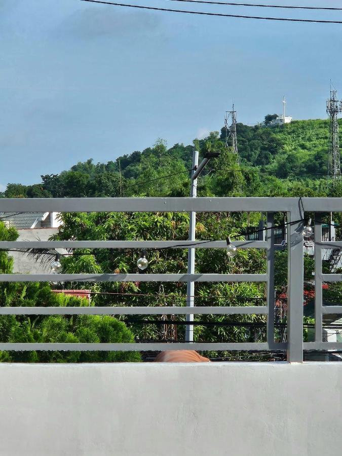 Mountain View Apartment Binangonan Luaran gambar